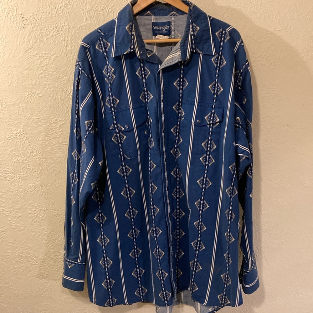 Wrangler Vintage Southwestern Pearl snap Size 2X Tall 100 percent cotton blue